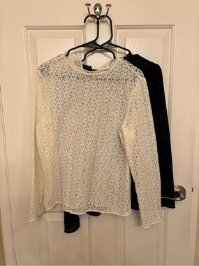 Uniqlo Lace Long-Sleeve Blouses (2 pack) - white and black Large